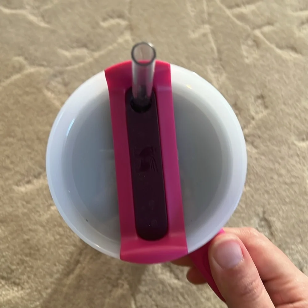 Stanley The Quencher H2.0 FlowState™ Tumbler | 40 OZ × 1
Color: Fuchsia - Picture 2 of 6